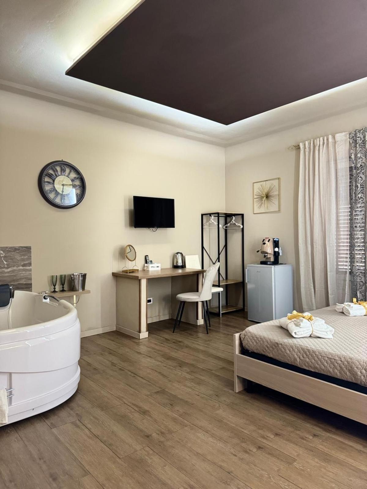 Bibi Rooms And Suite Palermo Exteriör bild